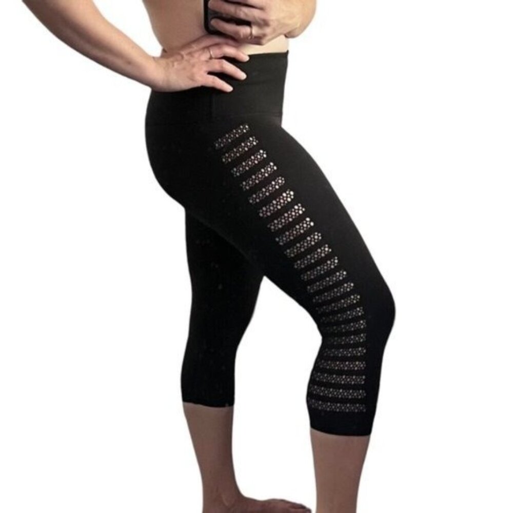 lululemon athletica Reveal Crop Stripe Leggings